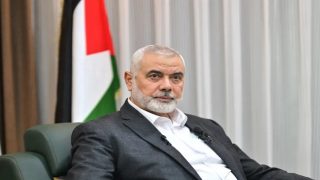 هنية: استهداف أهلي وعائلتي لن يغير من مواقفنا ومقاومتنا