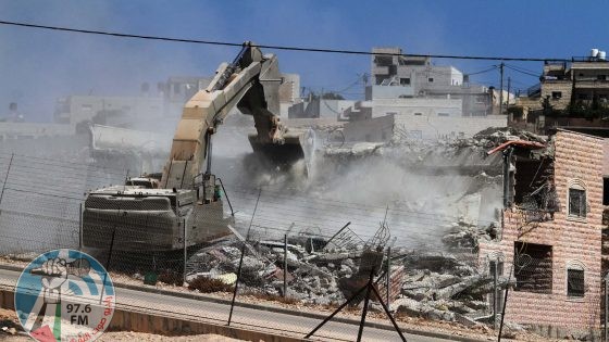 قوات الاحتلال تهدم منزلا في سلوان