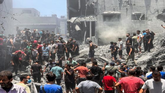 الدفاع المدني في غزة: إسرائيل استخدمت قنابل شديدة الانفجار ونواجه صعوبات في الإنقاذ
