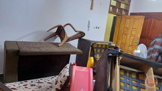 صور- قوات الاحتلال تداهم منازل المواطنين وتحتجز عددا منهم غرب سلفيت