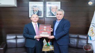 اللواء بركات يستقبل السفير الصيني لدى دولة فلسطين