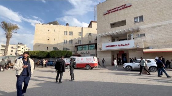 أطباء بلا حدود: مستشفى الأقصى يواجه صعوبة بالتعامل مع الشهداء والجرحى