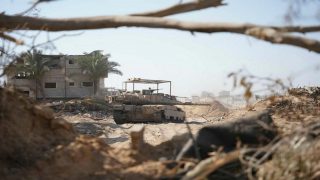 256 يوما للحرب على فلسطين