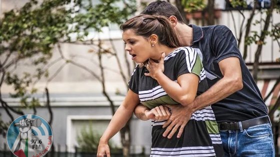 طريقة إنقاذ الشخص من الاختناق