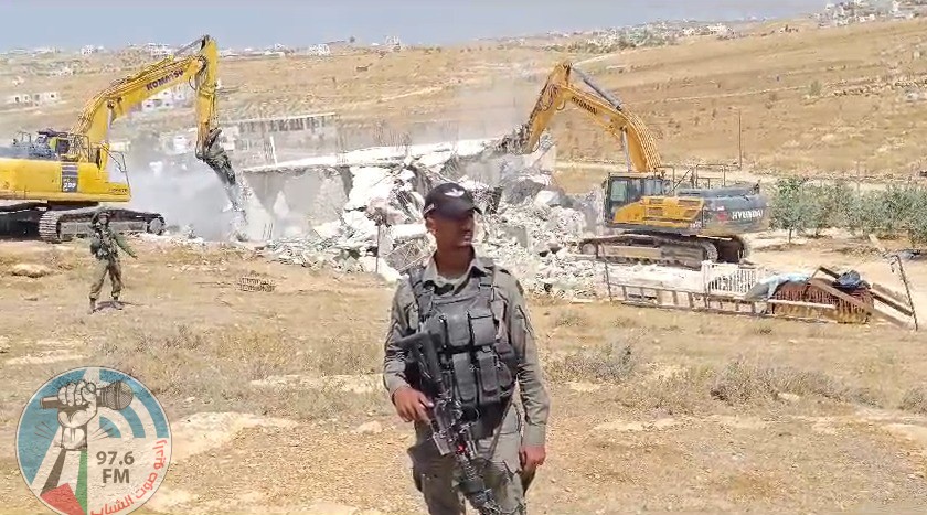 الاحتلال يهدم منزلا في مسافر يطا