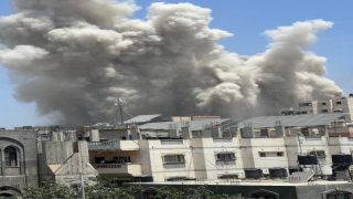 12 شهيدا في قصف إسرائيلي استهدف مخيم النصيرات وسط قطاع غزة