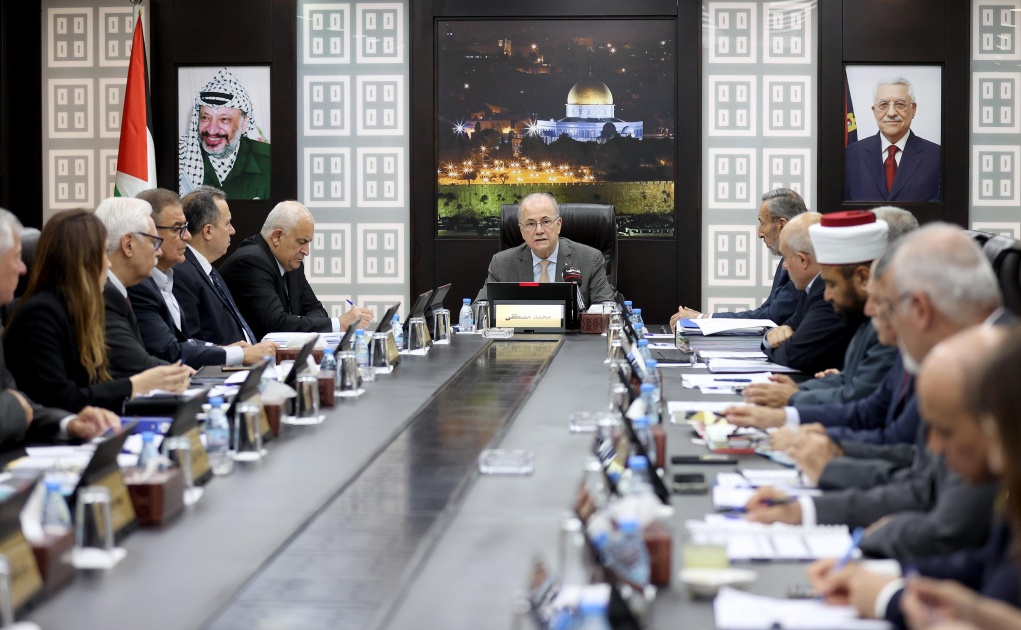 خطة تعليمية لطلبة غزة- مصطفى: جهود واتصالات دولية لوقف الهجمة الوحشية