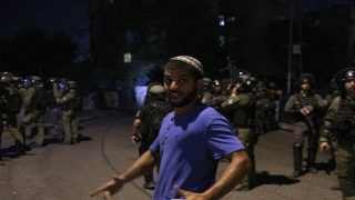 إصابة مواطنة في هجوم للمستوطنين على مركبة شرق قلقيلية