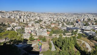 الطقس: انخفاض على درجات الحرارة مع بقائها أعلى من معدلها العام