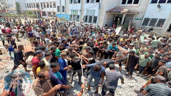 30 شهيدا في قصف الاحتلال مدرسة تؤوي نازحين غرب دير البلح