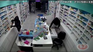 القبض على المشتبه فيه الرئيسي بجريمة السطو المسلح على صيدلية في الخليل
