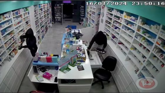 القبض على المشتبه فيه الرئيسي بجريمة السطو المسلح على صيدلية في الخليل