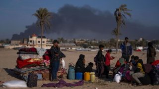 الأمم المتحدة: التهجير القسري أجبر آلاف الفلسطينيين على مغادرة خان يونس