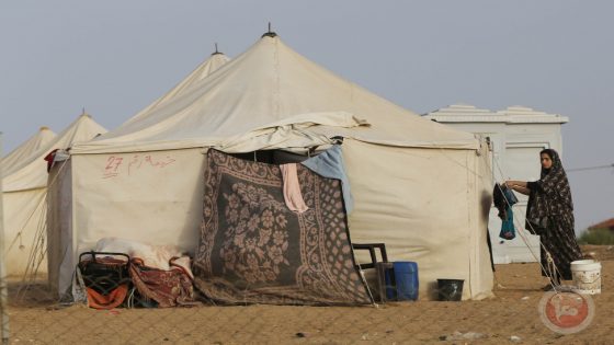 “الضمير” تسلط الضوء على انعدام خصوصية النساء في مخيمات النزوح