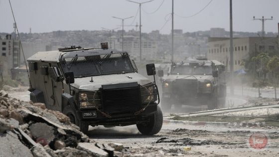 اعتقال 40 مواطنا في الضفة الغربية