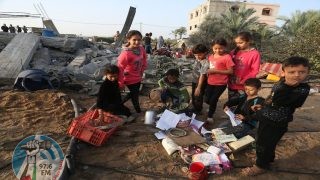 “التربية”: 8672 طالبا استُشهدوا و353 مدرسة وجامعة تعرضت للقصف والتخريب منذ بداية العدوان
