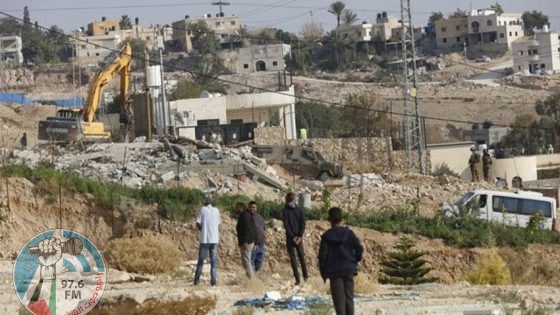الاحتلال يهدم شقة سكنية في الولجة شمال غرب بيت لحم