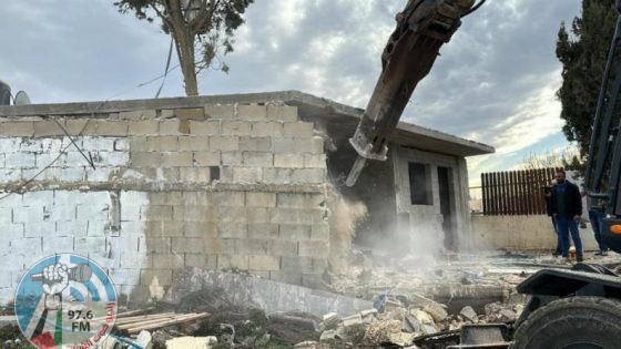 الاحتلال يجبر مقدسيا على هدم منزله بالقدس المحتلة
