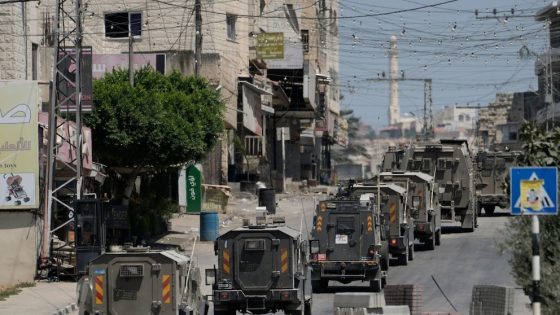الاحتلال يعتقل شابا من عزبة الجراد شرق طولكرم