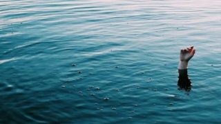 مصرع فتاة غرقا بإحدى الفلل بمدينة أريحا