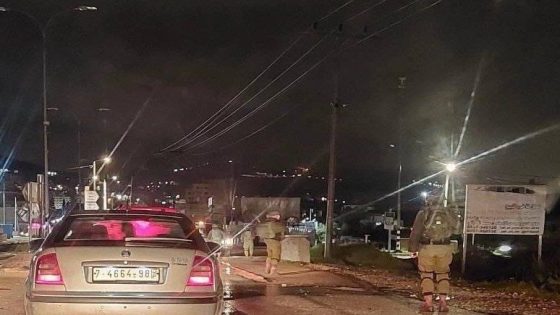 اعتقال شابين من طولكرم أثناء مرورهما على حاجز زعترة
