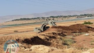 الاحتلال يغلق طريقا ترابية غرب بردلة بالأغوار الشمالية