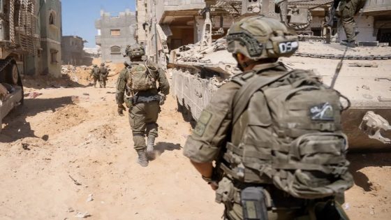 318 يوما للحرب على فلسطين