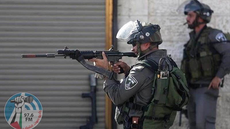 قوات الاحتلال تقتحم بلدة حجة شرق قلقيلية