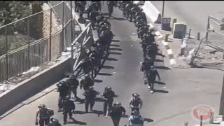 اقتحام كبير لمخيم شعفاط في القدس