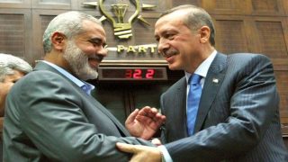 أردوغان لبايدن: اغتيال هنية ضربة لجهود وقف إطلاق النار