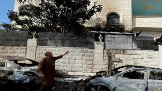 هآرتس تكشف جنود الاحتلال لم يتحركوا لمنع الاعتداء في “جيت”