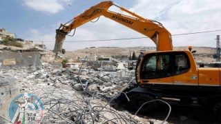الاحتلال يخطر بهدم عدد من المنازل في مخيم شعفاط