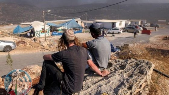 مستوطنون يقيمون بؤرة استيطانية جديدة قرب نبع العوجا شمال أريحا