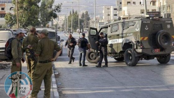 الاحتلال يعتقل ثلاثة مواطنين من يطا والسموع جنوب الخليل