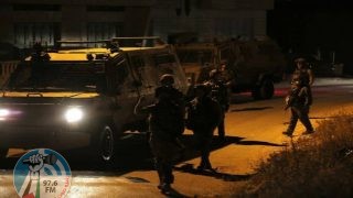 الاحتلال يعتقل 4 مواطنين من محافظة الخليل