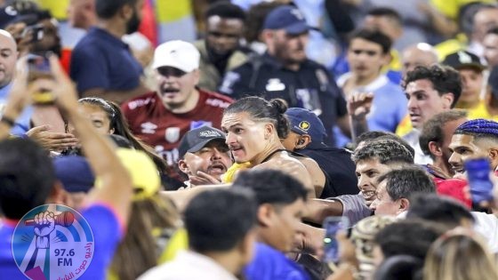 معاقبة نجم ليفربول ومنتخب الأورغواي داروين نونيز بسبب شجار مع الجماهير