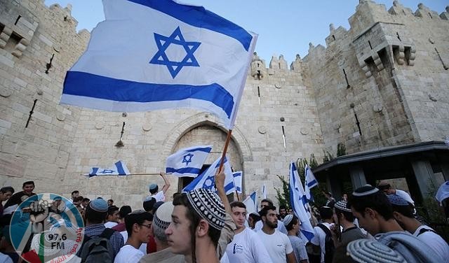 مسيرة أعلام استفزازية للمستوطنين في القدس