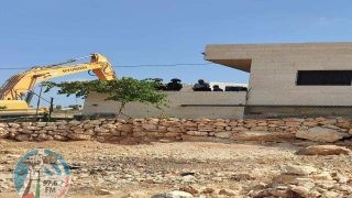 الاحتلال يشرع بهدم منزلين في خربثا المصباح غرب رام الله