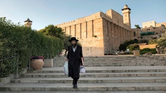 الاحتلال يغلق الحرم الإبراهيمي في الخليل بحجة الأعياد اليهودية