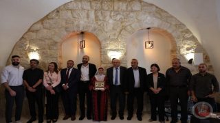 افتتاح مقر مؤسسة قامات لتوثيق النضال الفلسطيني في علية أكرم المنسي في مدينة البيرة