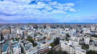الطقس: أجواء غائمة جزئيا والحرارة أدنى من معدلها السنوي بقليل
