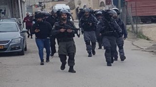 180 مستوطنا يقتحمون الأقصى وعملية هدم في شعفاط