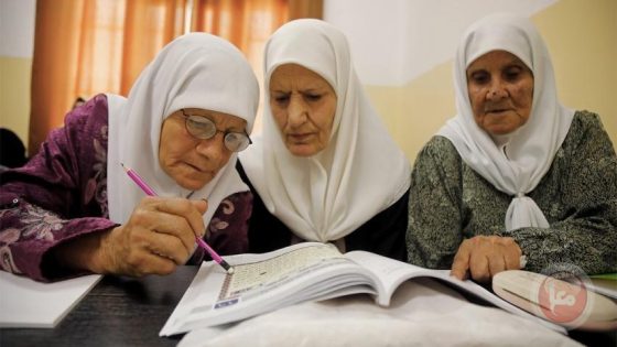 خلال العقدين الماضيين.. انخفاض كبير بمعدل الأمية في فلسطين