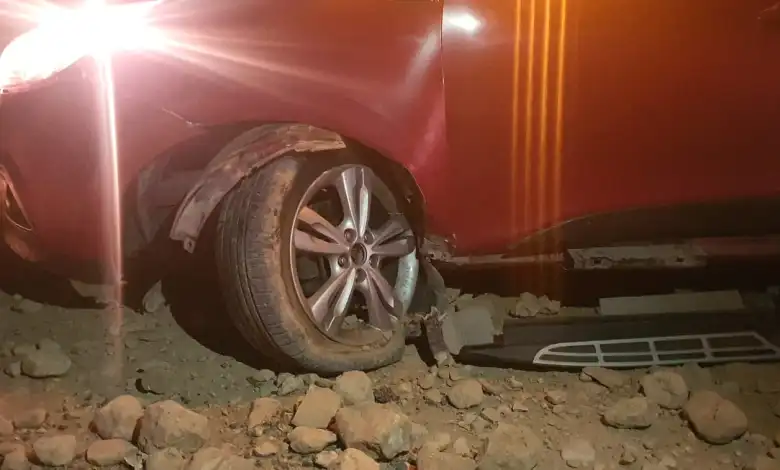 مستوطنون يعتدون بالضرب على مواطن قرب نبع العوجا ويكسرون مركبته