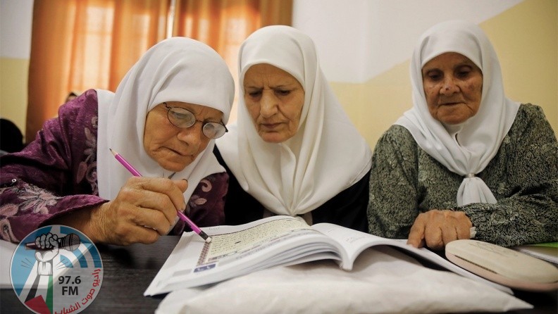الإحصاء: انخفاض معدل الأمية في فلسطين بنسبة 85% خلال العقدين الماضيين