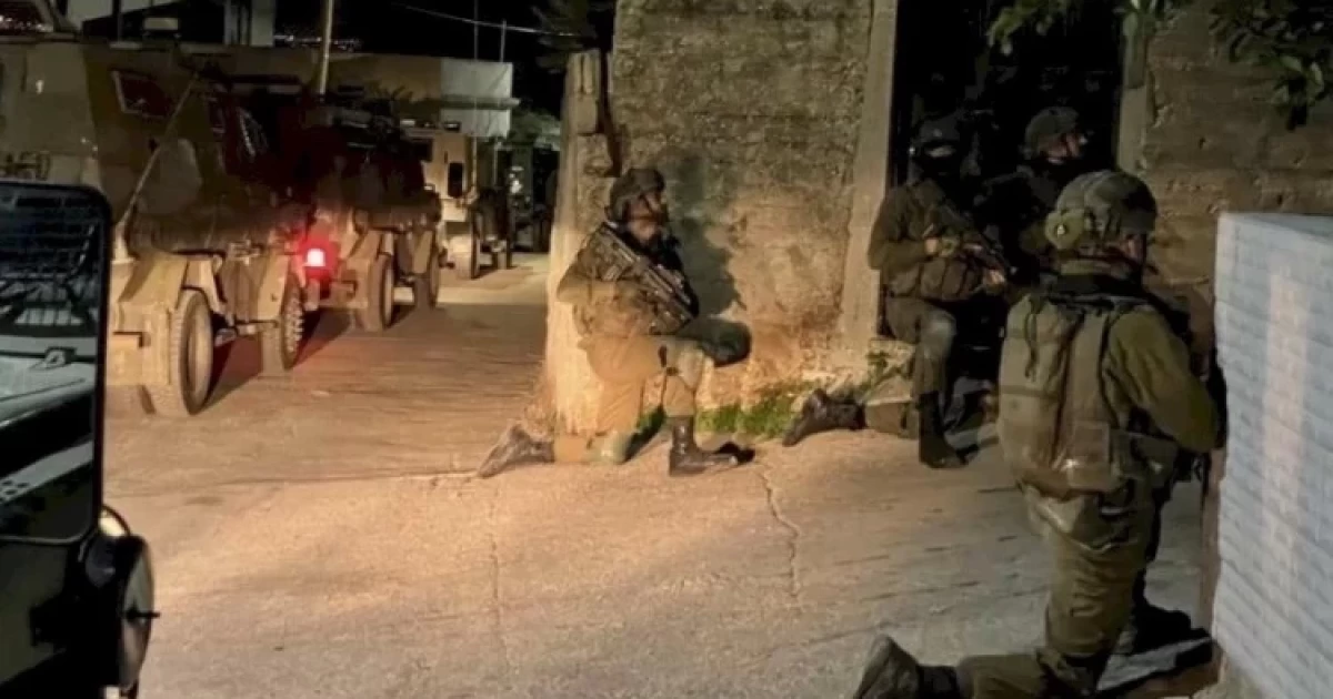 الاحتلال يقتحم مدينة سلفيت ويداهم عدة منازل