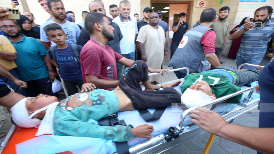 33 شهيدا بينهم 20 طفلا وامرأة في قصف لمخيم جباليا