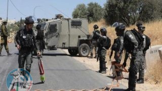 الاحتلال ينصب حاجزا عسكريا في بلدة حزما