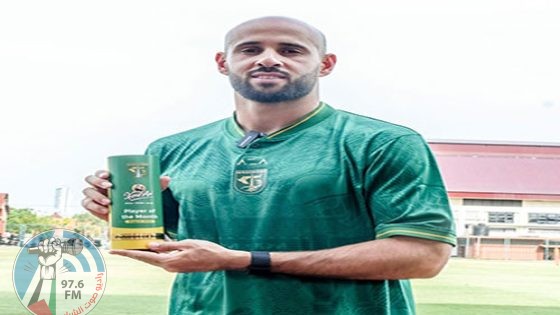 محمد باسم يفوز بجائزة لاعب الشهر في نادي "بيرسايا" الإندونيسي