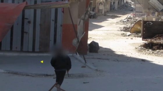 سرايا القدس تنشر مشاهد من استهداف آليات إسرائيلية بقذائف “RPG” وسط مخيم جباليا